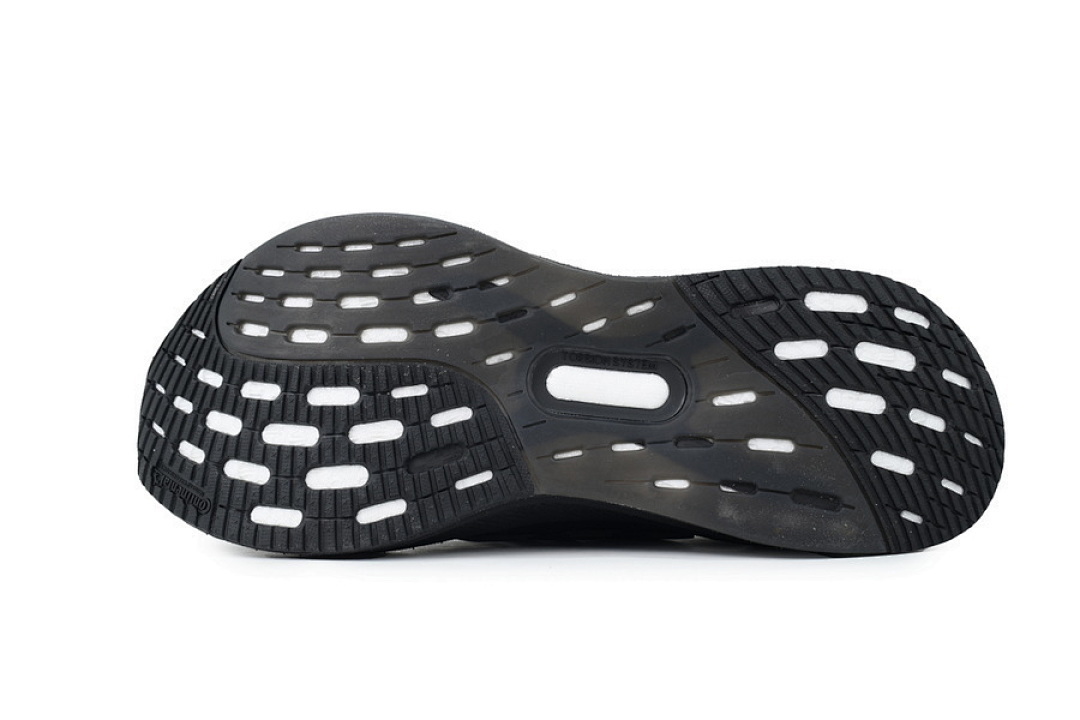 Adidas Y-3 UltraBoost 5 'Black' - Image 10