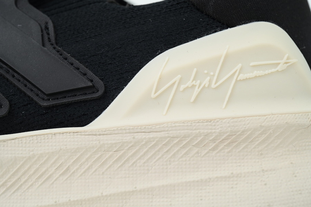 Adidas Y-3 UltraBoost 5 'Black Alumina' - Image 10