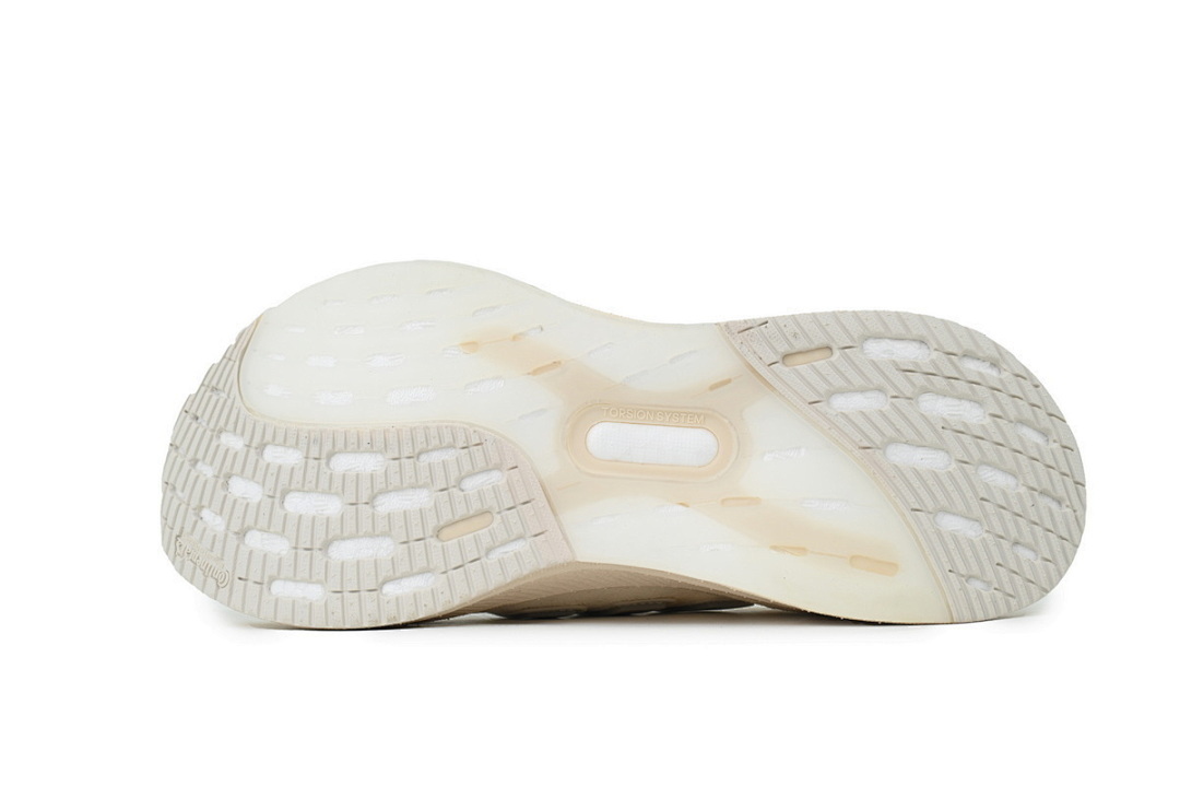 White 8880-2 Y-3 J439 Adidas Y-3 UltraBoost 5 'Off White' - Image 5