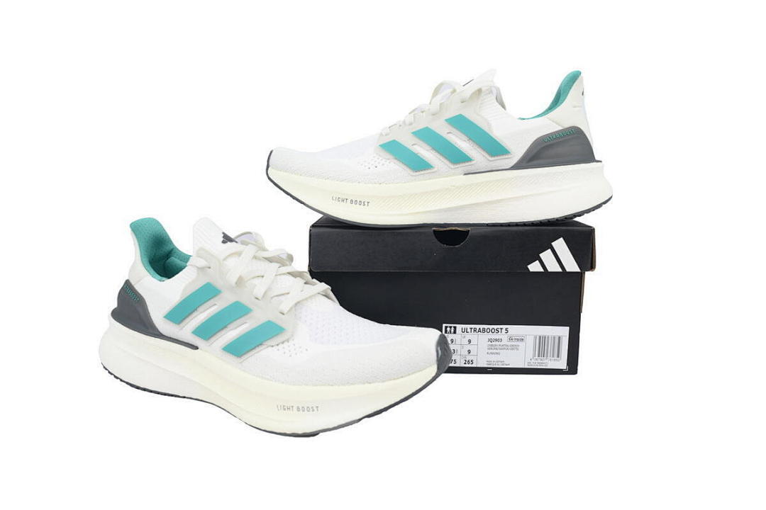 Adidas Ultraboost 5 White Light Green - Image 4