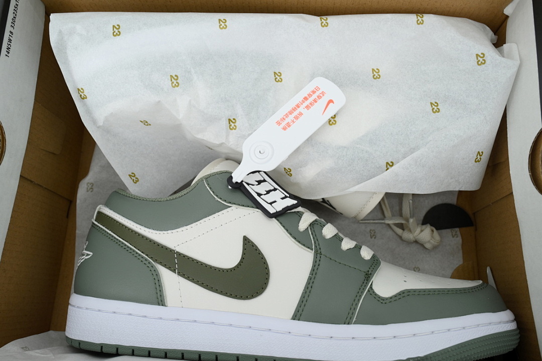 Green White -300 1 553558-300 Wmns Air Jordan 1 Green White - Image 7