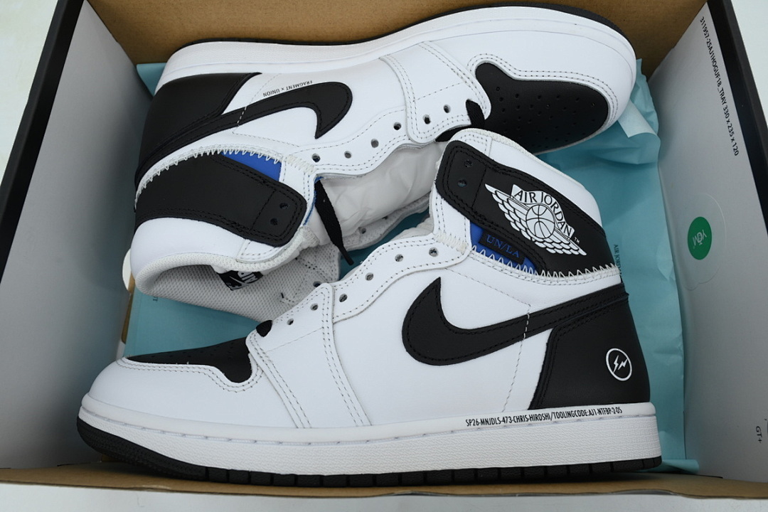 Union LA x Air Jordan 1 Retro Lightning UN Black And White - Image 2