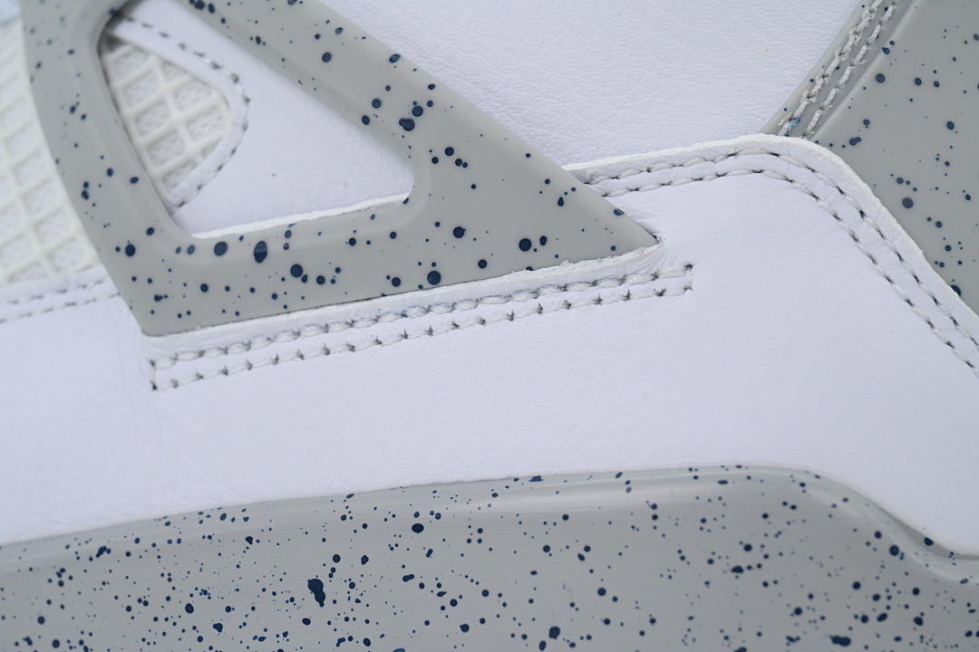 Air Jordan 4 Retro Midnight Navy - Image 2