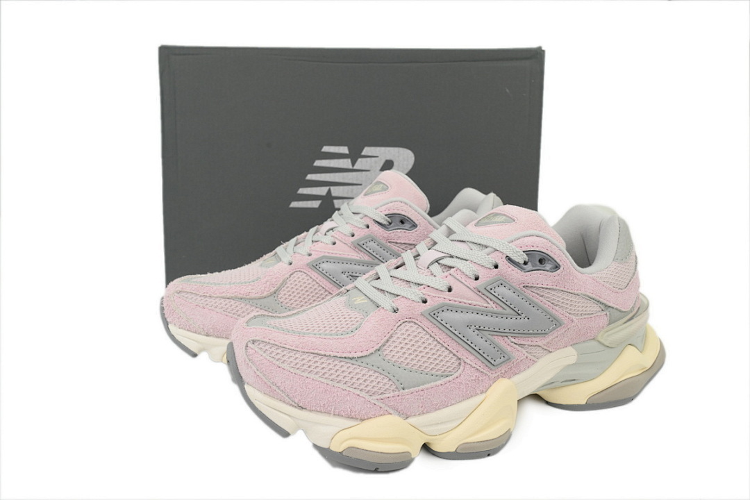 Pink Grey -18 9060 U9060HSP 9060 'December Sky' - Image 4