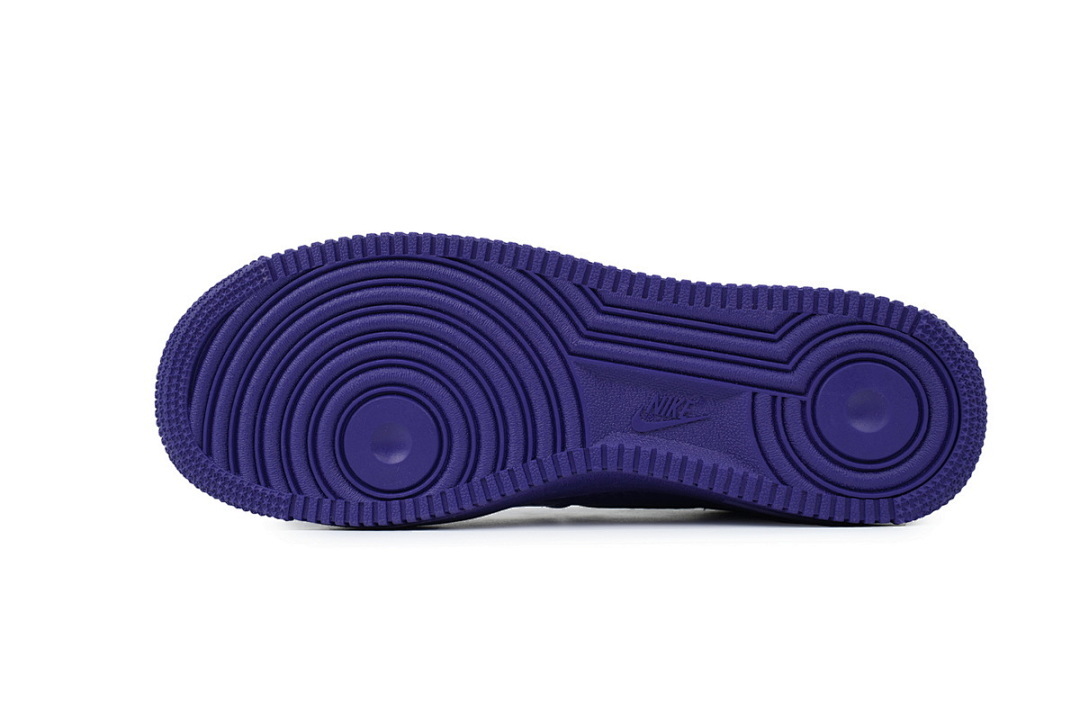Kobe Bryant x Air Force 1 Low 'Court Purple' - Image 5