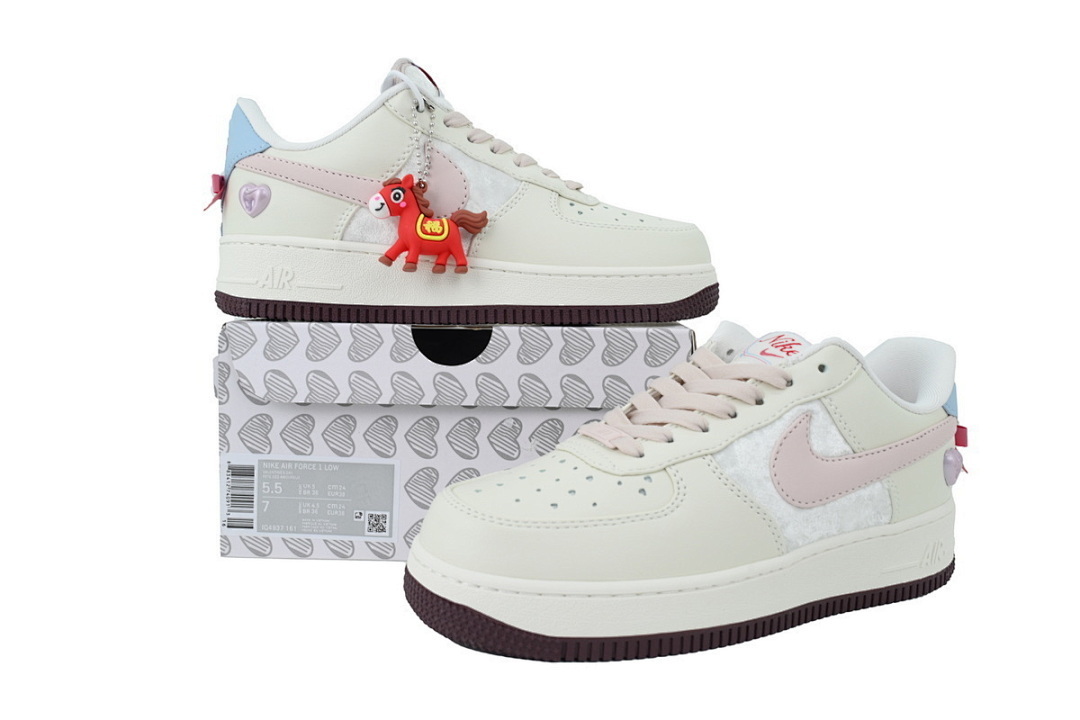 Nike Wmns Air Force 1 'Valentine's Day' - Image 8