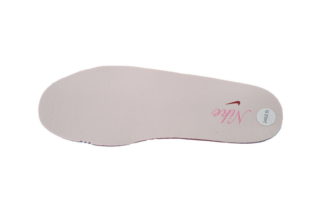 Nike Wmns Air Force 1 'Valentine's Day' - Image 12