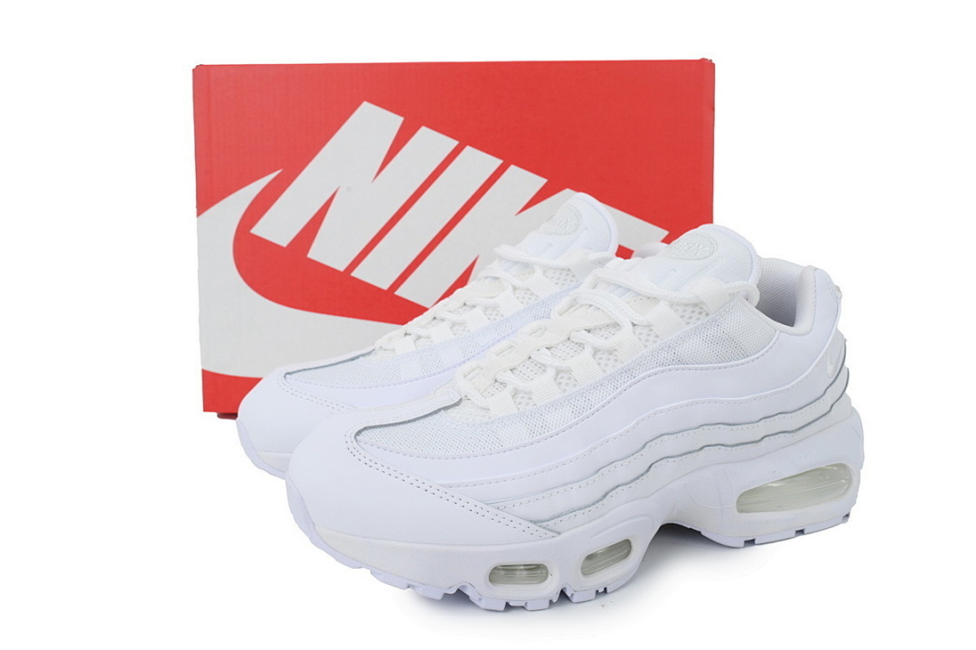 Nike Air Max 95 All White - Image 2