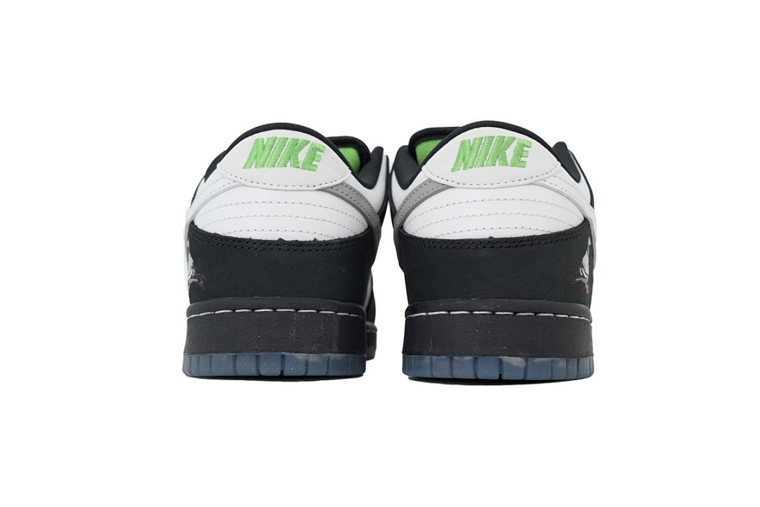 Staple x Nike SB Dunk Low'Panda Pigeon' - Image 10