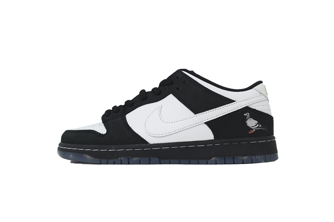 Staple x Nike SB Dunk Low'Panda Pigeon' - Image 11